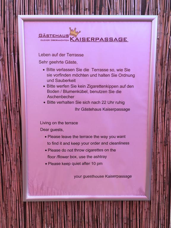 Gastehaus Kaiserpassage- Ihr Cityhostel 卡尔斯鲁厄 外观 照片